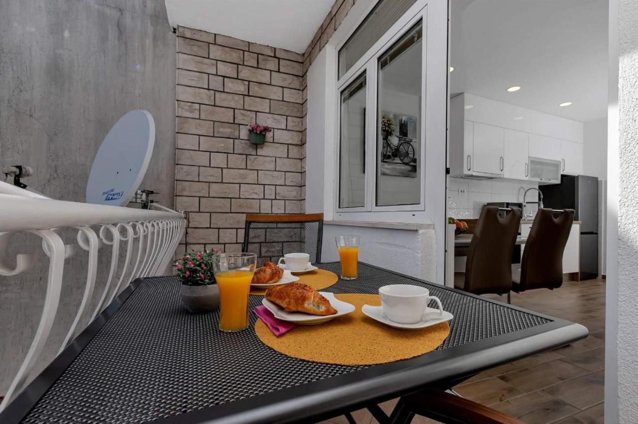Apartman Meri Makarska Exterior photo